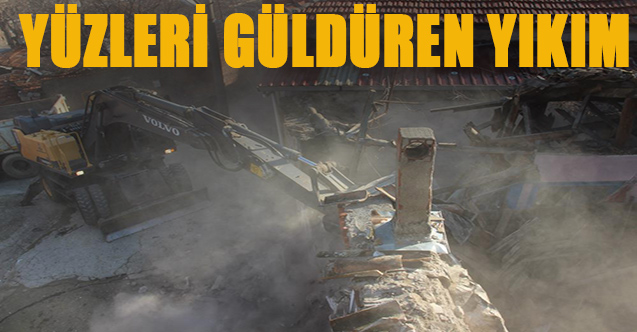 Şehzadeler ilçesindeki 5 mahalleyi kapsayan projede ilk yıkım gerçekleştirildi