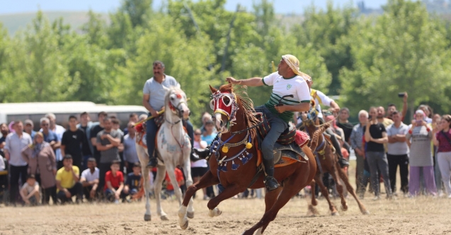 Turgutlu’da Cirit ve Keşkek Festivali Yoğun İlgi Gördü