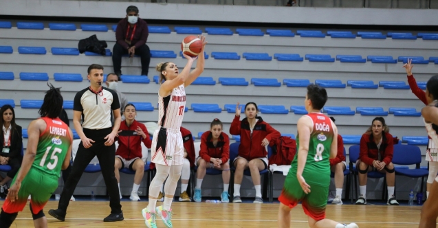 Turgutlu Belediyespor’da iç transferde üç imza