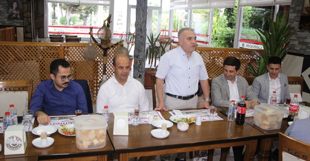 Kula'da Tayini Çıkan Hakim ve Savcılar için Veda Yemeği