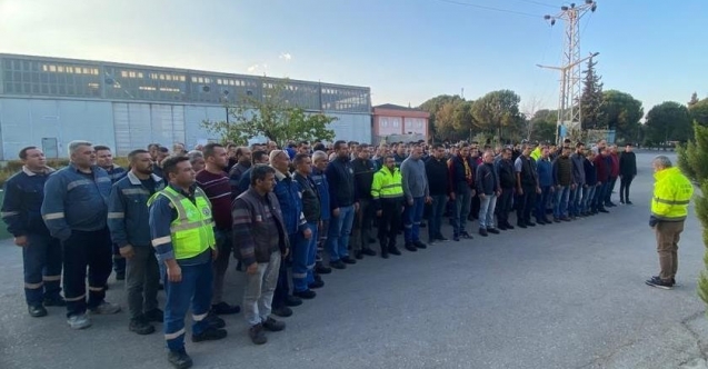 Somalı Madenciler Amasra'daki Şehit Madenciler için Saygı Duruşunda Bulundu