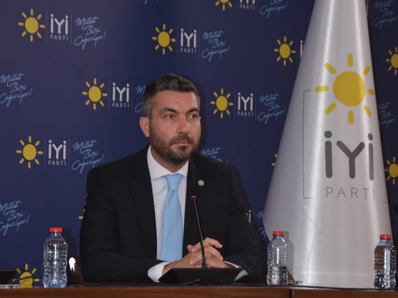 Başkan Akan "Türk Milletini Fakirleştiren İktidar 2023'te Gidecek"