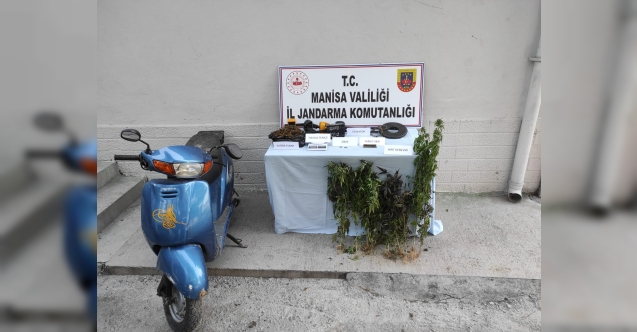 Manisa'da jandarma hem esrar hem de tarihi eser ele geçirdi
