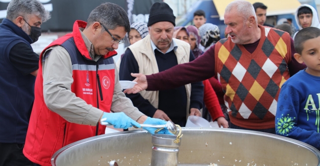 Başkan Çelik, Adıyaman'dan Depremzedelerin Dua ve Teşekkürlerini İletti
