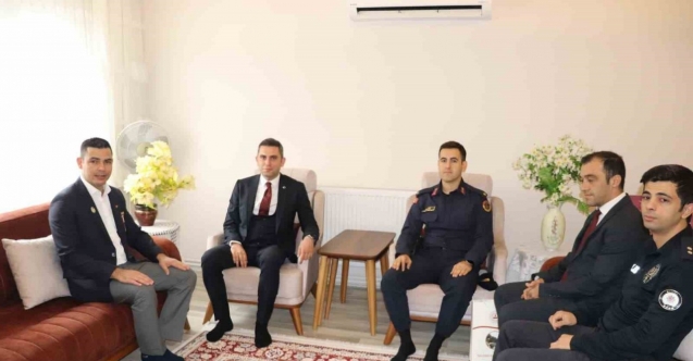 Kaymakam Yıldız’dan ilk ziyaret milli mücadele kahramanı Halil Efe’nin mezarına