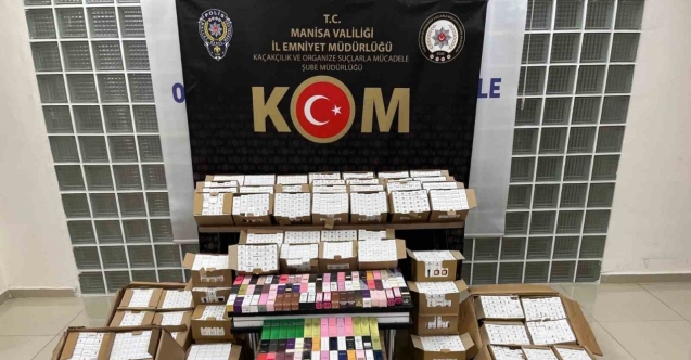 Turgutlu’da kaçak parfüm sevkiyatı polisin dikkatiyle engellendi