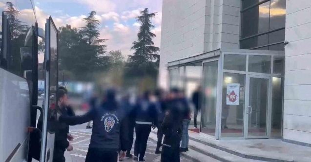 Manisa merkezli 8 ilde yasa dışı bahis operasyonunda 23 gözaltı