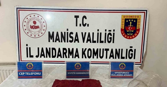 Salihli’de kaçan şüpheliden uç bonzai ele geçirildi