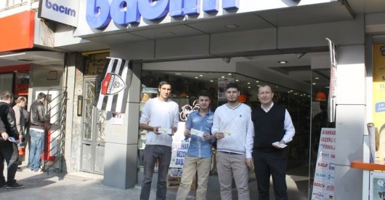 Manisa esnafından Manisaspor’a destek