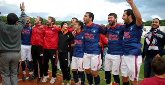 SALİHLİ SON 15 DAKİKADA AÇILDI: 3-0