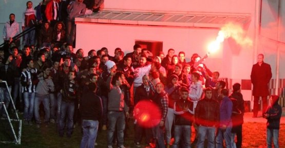 TARIK ALMIŞ TESİSLERİ YANIYOR!