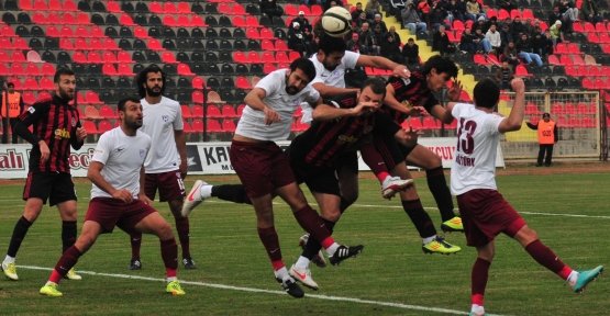 TURGUTLUSPOR:1 BANDIRMASPOR:1