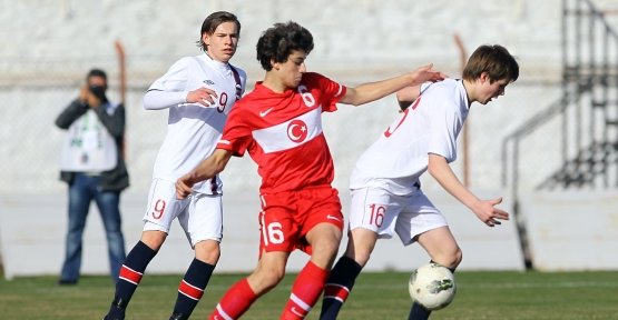 TÜRKİYE NORVEÇ’İ DE GEÇTİ 1-0