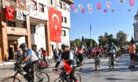 Pedallar cumhuriyet için çevrildi