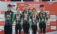 Akhisarlı bisikletçiler Konya Velodromu’nda kürsüye damga vurdu