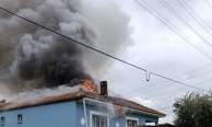 Alaşehir’de korkutan ev yangını