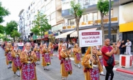 Soma’da Zeybek Festivali yoğun ilgi gördü
