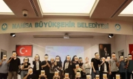 Yunusemre’de gençler ‘Açık mikrofon’ etkinliğinde söz aldı