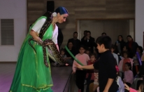 Alaşehirli çocukların mutlulukları gözlerine yansıdı