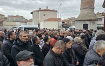 Kırkağaç’ın tarihi çınarı 112 yaşında hayatını kaybetti