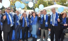 Otizim'de farkındalık için gökyüzüne mavi balon salındı