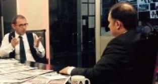 MURAT BAYBATUR ABDULLAH MERGEN SARHOŞ GİBİ DAVRANIYOR