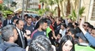 MANİSA'DA GALATASARAY İZDİHAMI