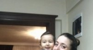 19 YAŞINDAKİ GENÇ KIZ TREN ALTINDA KALDI