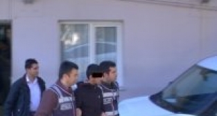 SANİYELER İÇERSİNDE BİNLERCE LİRA ÇALDILAR