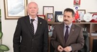 MANİSA İŞ-KUR MÜDÜRÜNE EN SON SORU PARALEL MİSİNİZ?