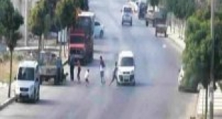 MANİSA'DA TRAFİK KAZALARI MOBESE'DE