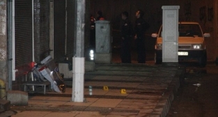 Manisa'da bıçaklı kavga: 1 ölü, 2 yaralı