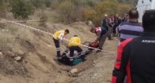 21 YAŞINDAKİ GENÇ MOTOSİKLET KURBANI OLDU