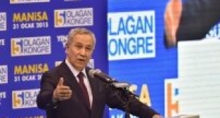 ARINÇ GÖZYAŞLARINA HAKİM OLAMADI