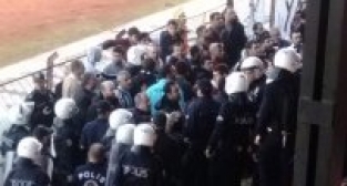 MANİSA'DA MAÇ SONRASI GERGİNLİK