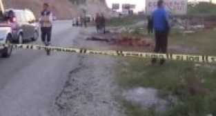 Ayrıldığı nişanlısı ile babasını öldürüp, intihar etti