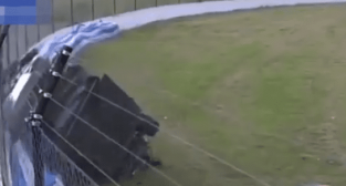 Otomobil Yarışında Korkunç Kaza