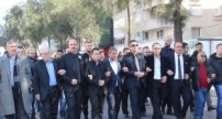 MANİSALI ÜLKÜCÜLER ŞEHİT AİLESİNİ YALNIZ BIRAKMADI