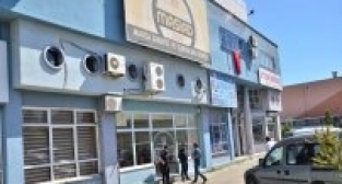 MANİSA'DA 5 DERNEĞE EŞ ZAMANLI BASKIN