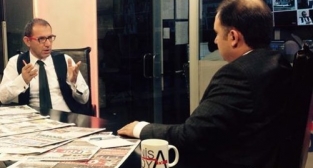 MURAT BAYBATUR ABDULLAH MERGEN SARHOŞ GİBİ DAVRANIYOR