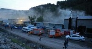 Soma'da maden ocağı idare binasında yangın