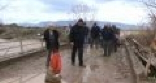 SALİHLİ'DE KÖPRÜ ÇÖKTÜ