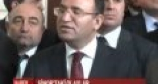 Bekir Bozdağ: Obama'nın zavallı bir durumu var