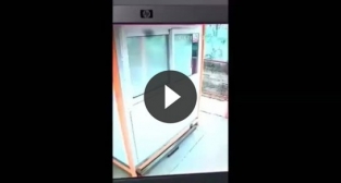 Hırsızlar güvenlik kamerasına takıldı