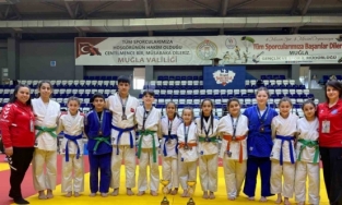 Salihlili judoculardan uluslararası başarı