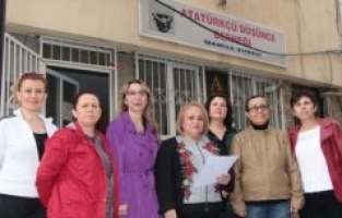 Kadınlar Yasa Var, Uygulamada Yok