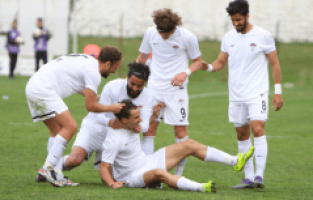 Tarzan Galibiyet Arıyor