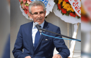 Kaçire Çiftçinin Borçlarına Dikkat Çekti