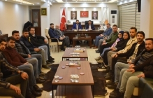 Başkan Çelik AK Parti’li gençlerle buluştu