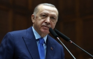 Cumhurbaşkanı Erdoğan açıkladı: Sağlık çalışanlarına yeni düzenleme